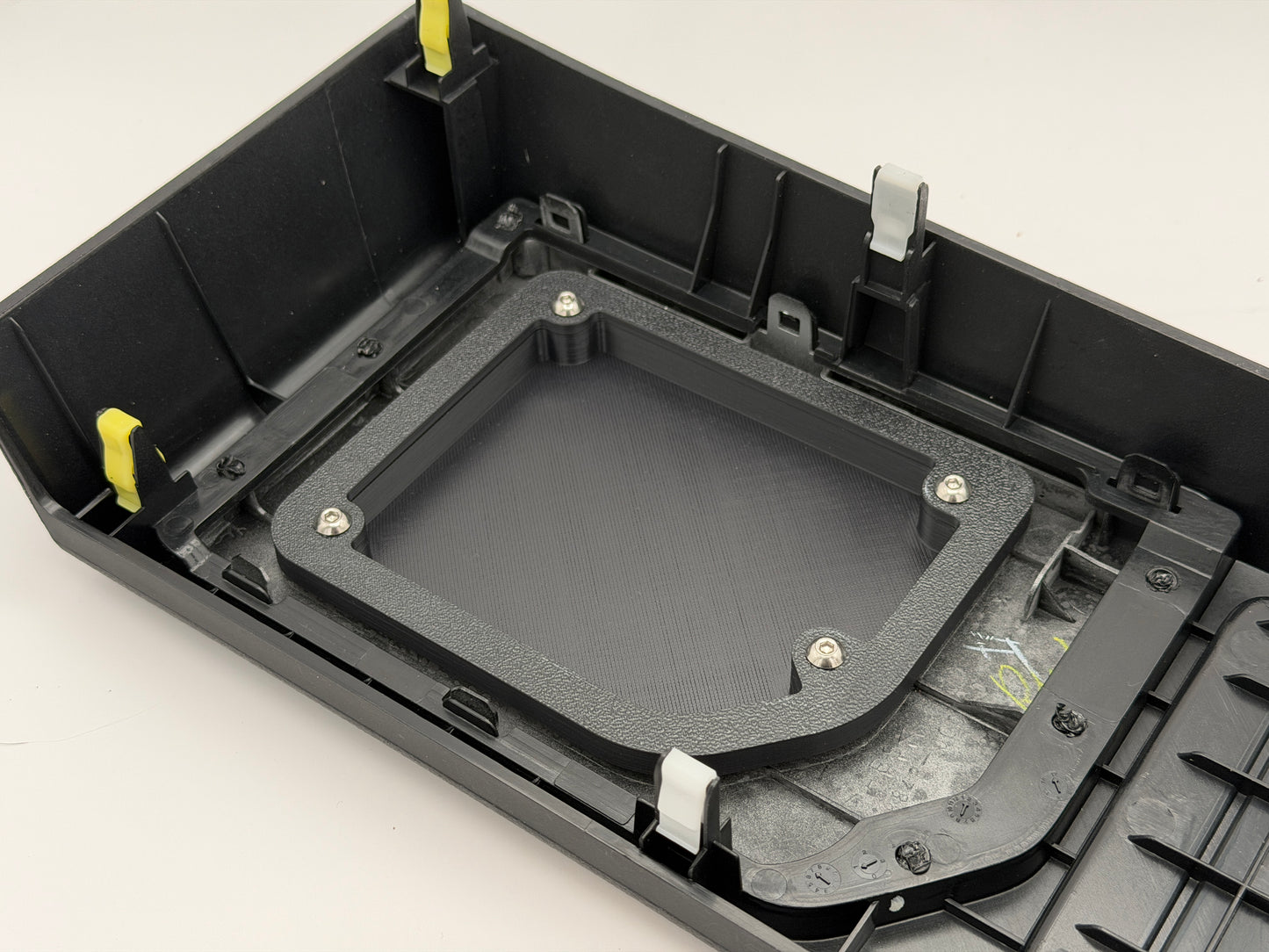 '14-'21 Tundra Center Console Shifter Plate